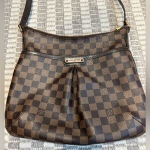 LOUIS VUITTON
Damier Ebene Canvas Bloomsbury PM Crossbody Bag